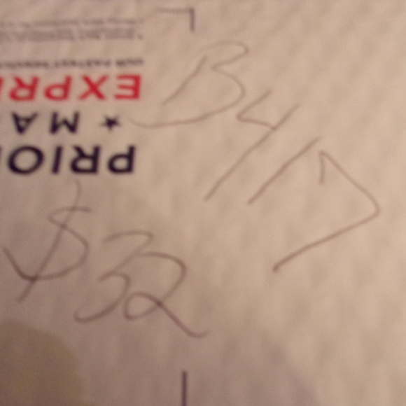 NWT BEAUTIFUL BRACELET & EARRINGS RETAIL $32 B417 - Picture 3 of 3